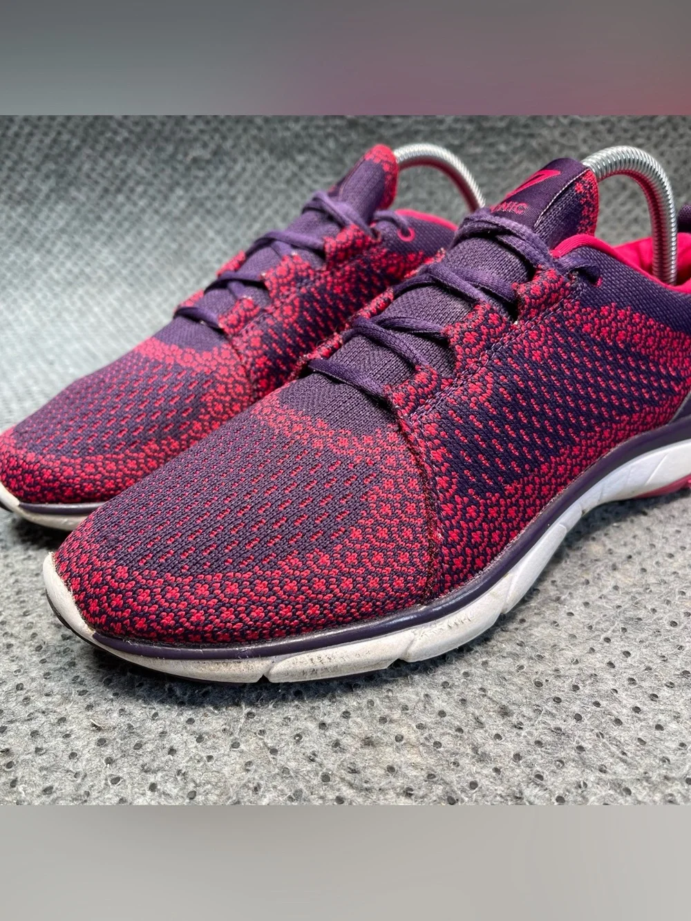 Vionic Sierra Knit Athletic Shoes Size 9 Men’s